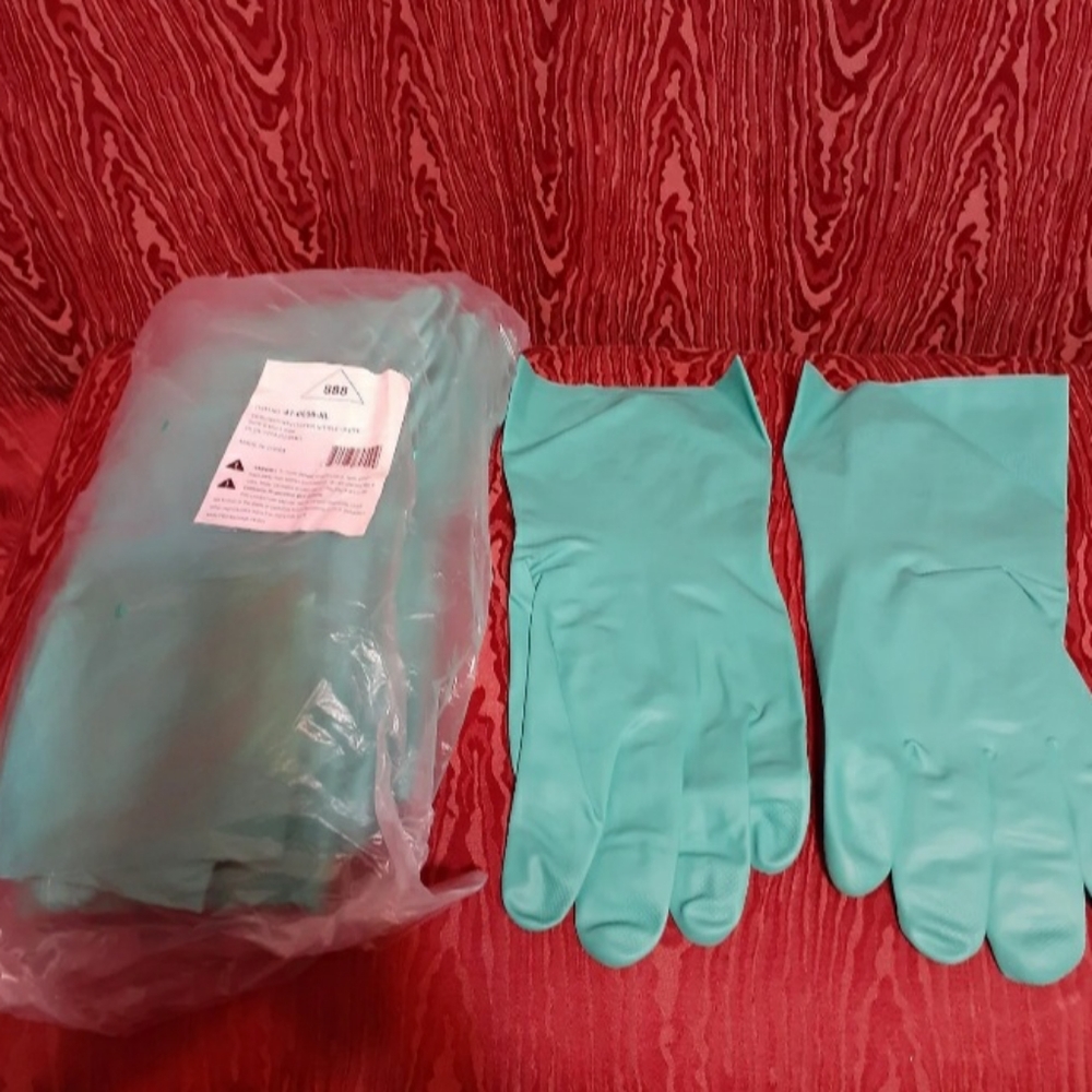 RUBBER GLOVES DESCRIPTION GREEN NITRILE GLOVES SIZE 10 12 PAIR PER BAG NEW